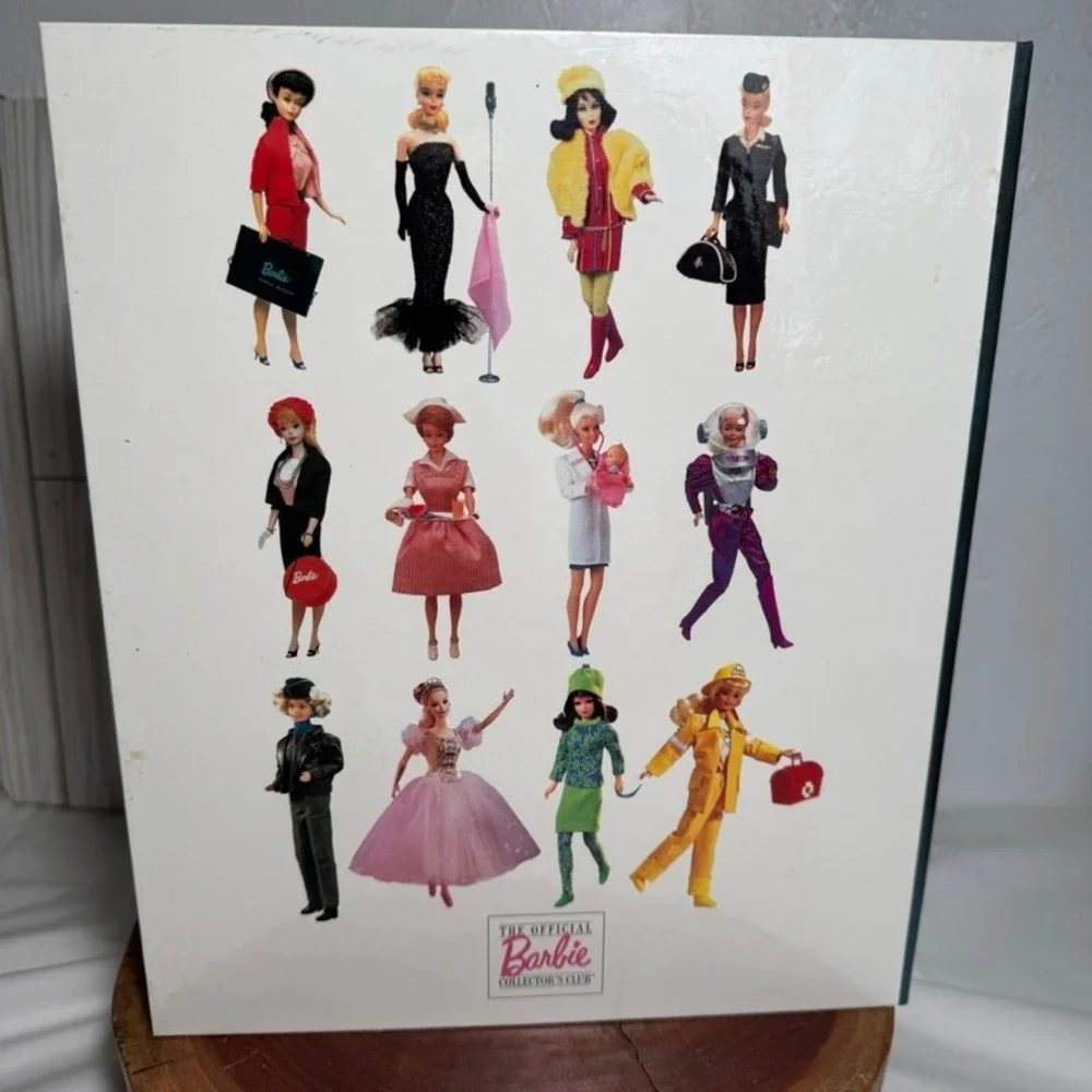 Vintage 1997 Official Barbie Collector Club Second Edition Binder Newsletters
